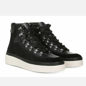 Vince Women Soren Waterproof Boots sz 5.5